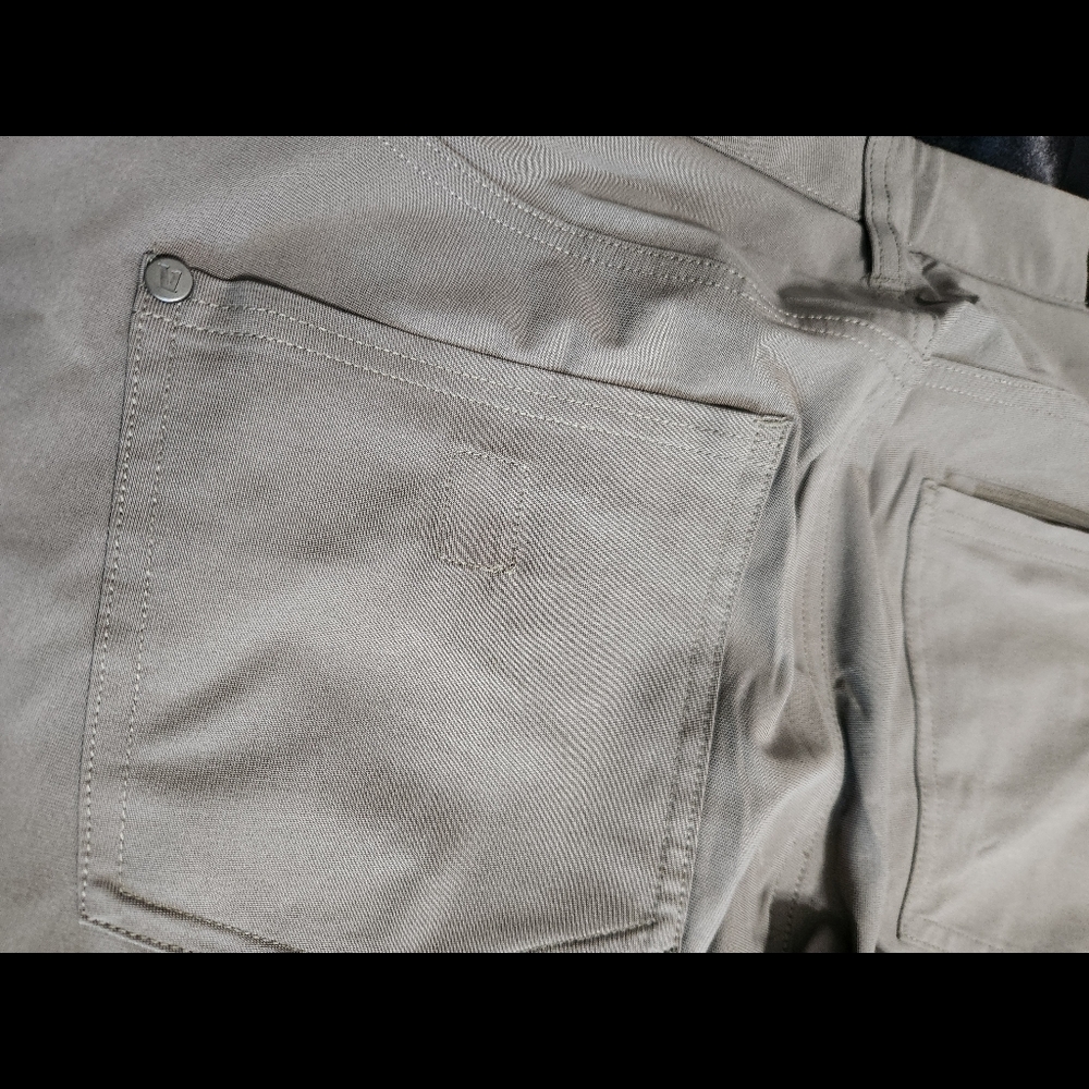 Meta Pant - Picture 5 of 13